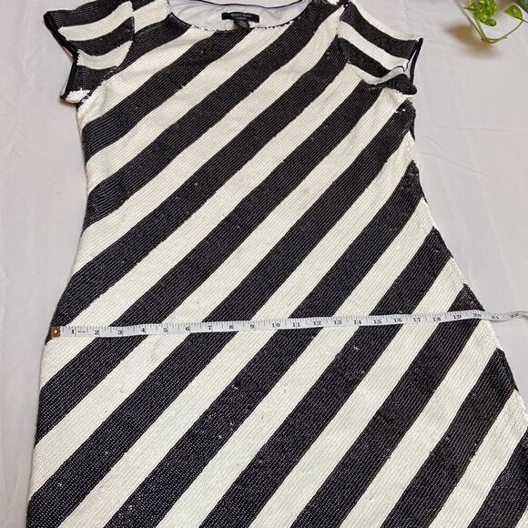 White House Black Market Sequin Stripe Dress Size LP - Picture 10 of 13